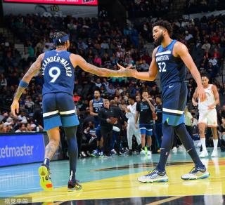 英超竞争中 英超竞争中